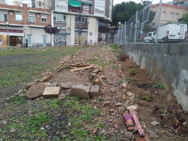 Denuncien destrosses a l'hort comunitari de l'Espai Vallparda