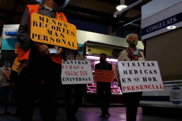 Rebelión Bellvitge i Marea Pensionista es mobilitzen a Santa Eulàlia en defensa de la sanitat pública