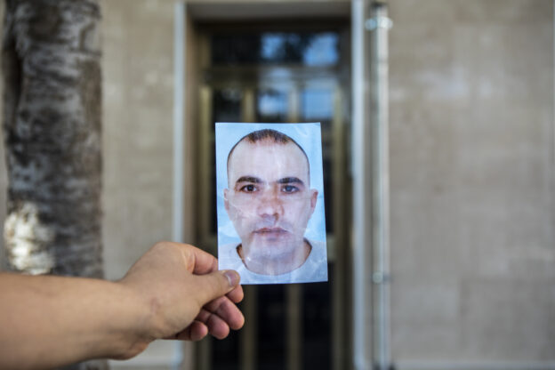 Una família exigeix que s'investigui la mort del seu fill durant una persecució dels Mossos