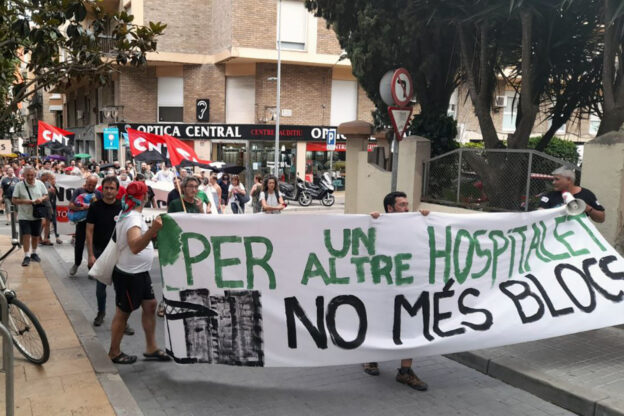 El veïnat de l'Hospitalet i de l'àrea metropolitana protesta contra les polítiques urbanístiques